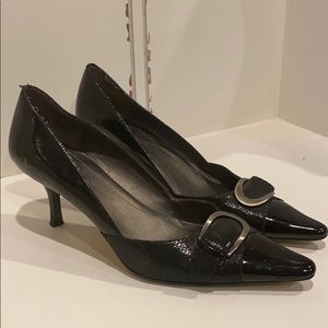 Circa Joan & David black buckle heels size: 9
